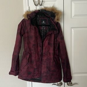 Volcom insulated snowboard / ski hooded coat with snow skirt